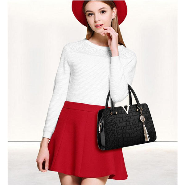 Classic Crocodile Pattern