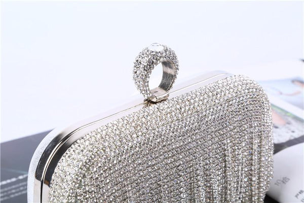 Elegant Finger Ring Clutch Bag